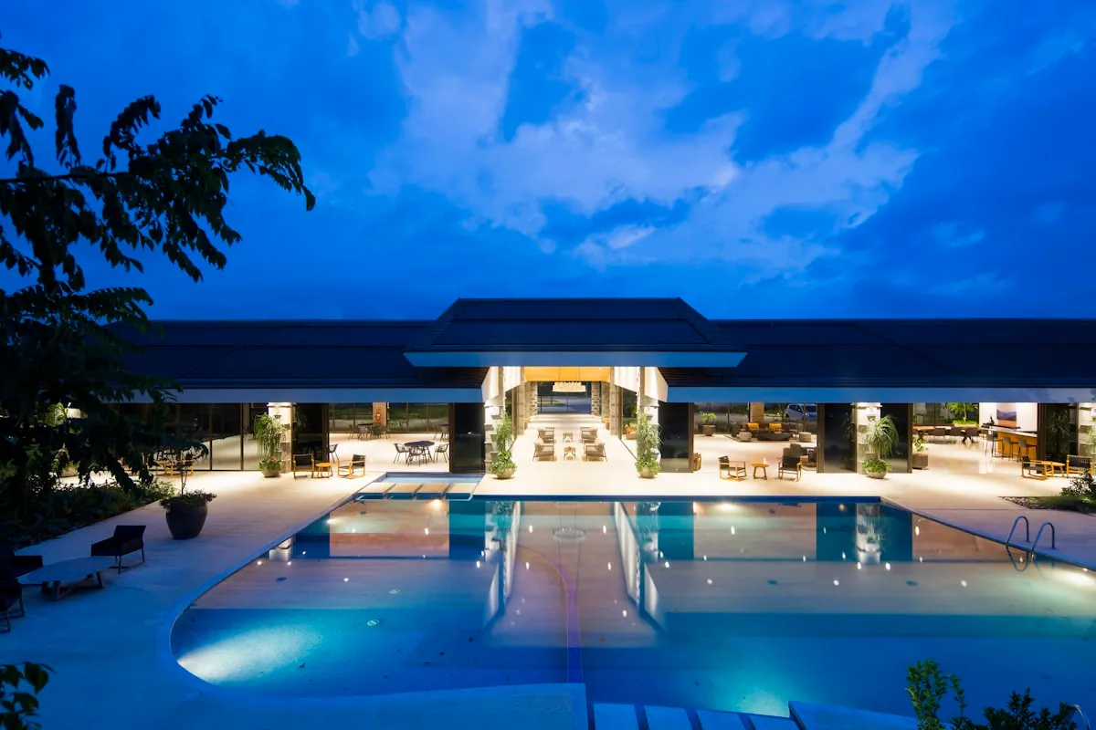 Light-filled private villa